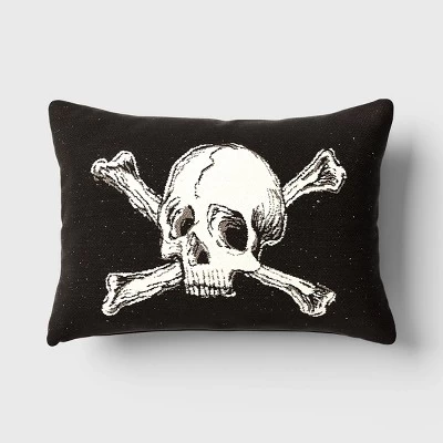 Oversize Skull And Crossbones Woven Cotton Lumbar Halloween Throw Pillow Black - Threshold™ 6 Oversize Skull And Crossbones Woven Cotton Lumbar Halloween Throw Pillow Black - Threshold™ - Image 4